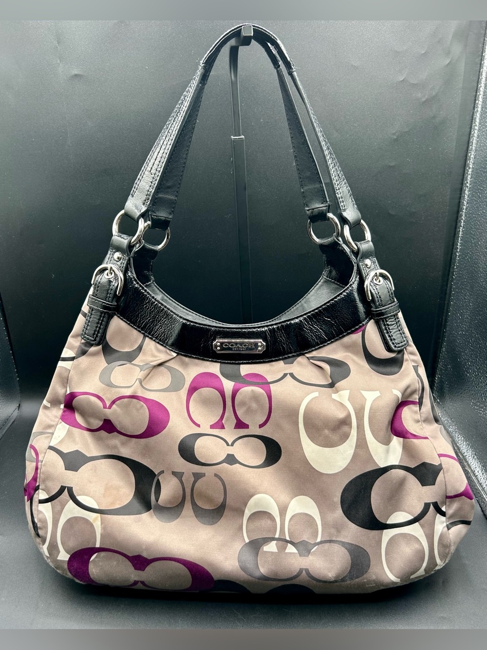 VINTAGE COACH SoHo Optic Print Large Signature Logo Hobo Shoulder and Handbag.